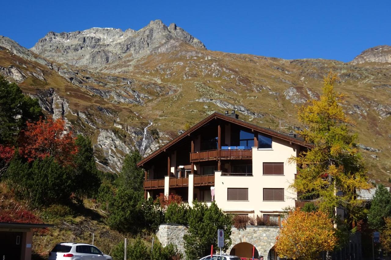 Hotel Poestli Maloja Exteriör bild