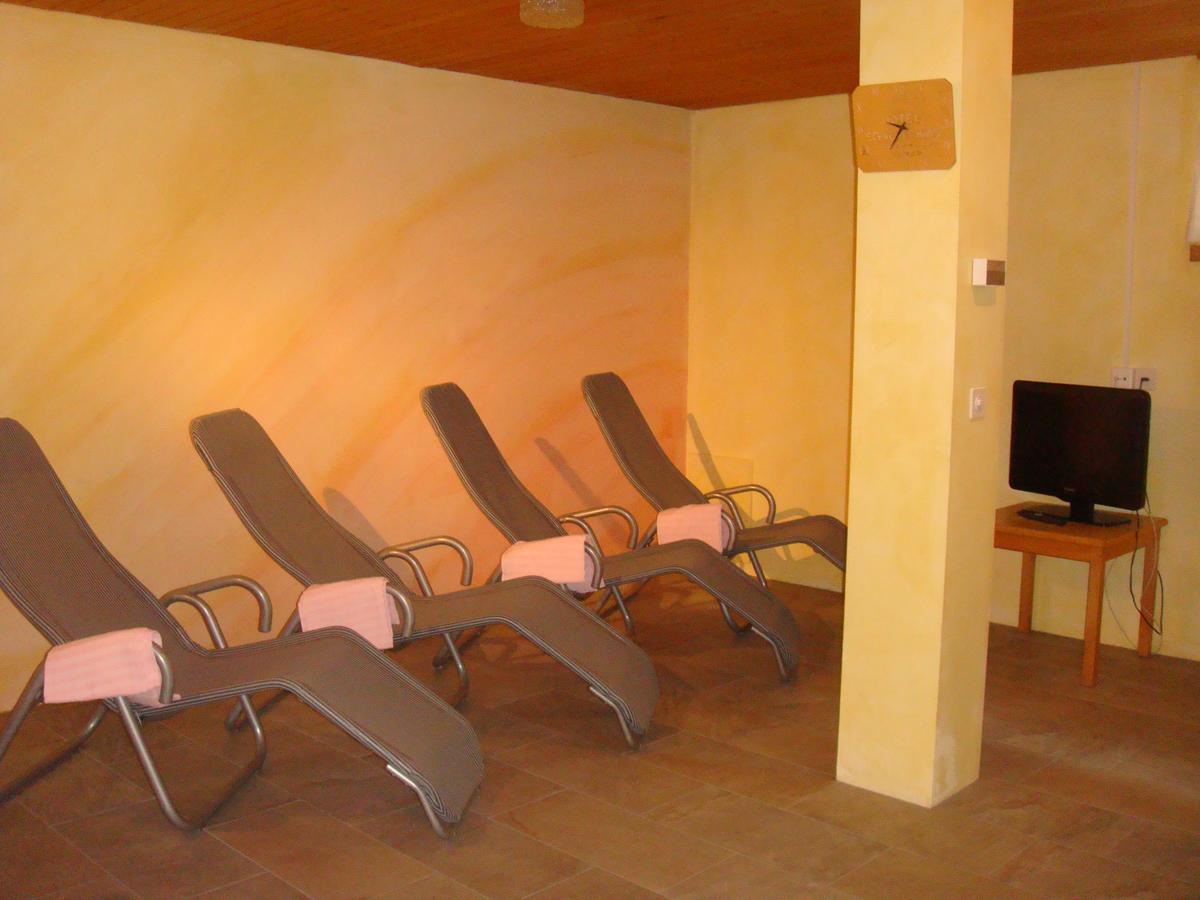 Hotel Poestli Maloja Exteriör bild